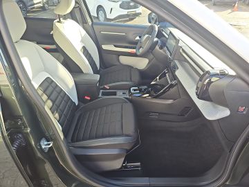 Bild 13 Citroën C3 Aircross Hybrid 145 MAX HUD Navi Digitales Co