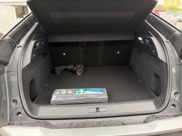 Bild 8 Peugeot 3008 Hybrid Allure AHK-abnehmbar Navi Digitales