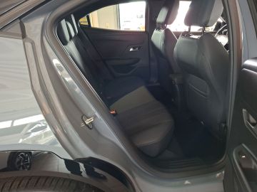 Bild 10 Opel Mokka GS Digitales Cockpit LED Apple CarPlay And