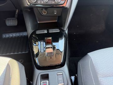 Bild 15 Opel Corsa Corsa-e Edition Digitales Cockpit LED Apple CarP