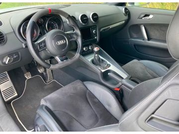 Bild 13 Audi TT RS Plus Coupe 2.5 TFSI quattro KOMMISSIONSFAH