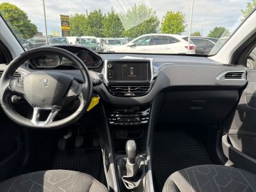 Bild 11 Peugeot 2008 Active Navi Soundsystem Apple CarPlay Andro