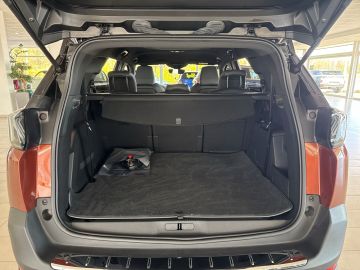 Bild 8 Peugeot 5008 GT Hybrid 7-Sitzer Navi Digitales Cockpit A