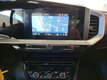 Bild 12 Opel Mokka Elegance Navi Digitales Cockpit LED Apple
