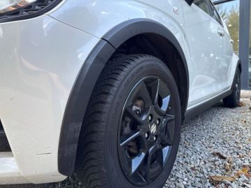 Bild 7 Suzuki Ignis Comfort LED AHK Apple CarPlay Android Auto