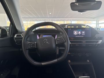 Bild 14 Citroën C4 Max HUD Navi Digitales Cockpit LED ACC Apple
