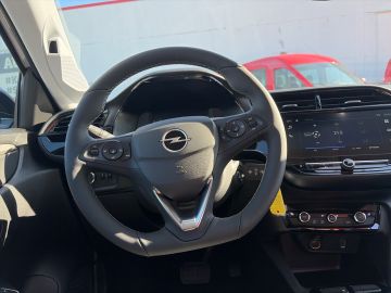 Bild 14 Opel Corsa Corsa-e Edition Digitales Cockpit LED Apple CarP