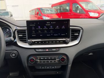 Bild 12 Kia XCeed Spirit Navi Digitales Cockpit Soundsystem