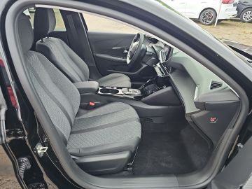 Bild 13 Peugeot 208 Hybrid 110 Allure Navi Digitales Cockpit LED