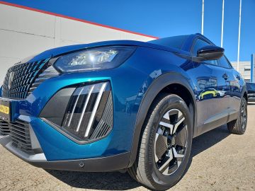 Bild 7 Peugeot 2008 Hybrid 145 Allure LED Apple CarPlay Android