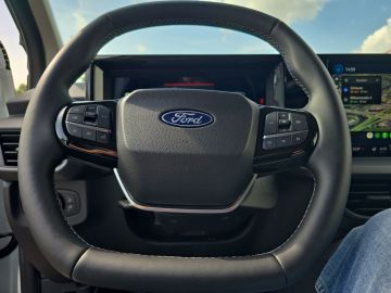 Bild 14 Ford Transit Courier -e BEV Trend Klimaautom LenkradH