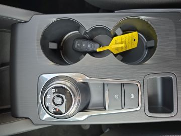 Bild 15 Ford Kuga Titanium PHEV Navi digitales Cockpit B & O