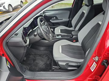 Bild 9 Opel Mokka Elegance Navi Digitales Cockpit LED Blendf