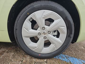 Bild 16 Suzuki Swift Comfort CVT Navi LED Apple CarPlay Android