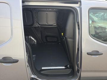 Bild 10 Citroën Berlingo Kasten L1H1 M LED DAB Fernlichtass. Ver