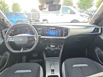 Bild 11 Opel Mokka Edition Digitales Cockpit LED Apple CarPla