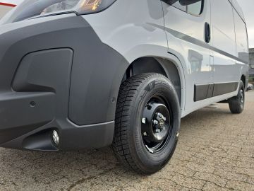 Bild 7 Opel Movano Kasten 35 L2H2 140 AHK Navi ACC Apple Car