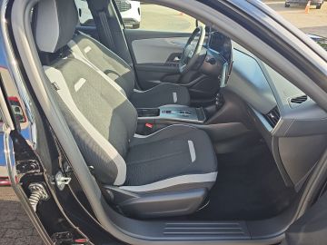 Bild 13 Opel Mokka Edition Digitales Cockpit LED Apple CarPla
