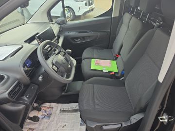 Bild 9 Citroën Berlingo Kasten L1H1 M LED Fernlichtass. Verkehr