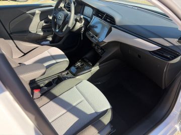 Bild 13 Opel Corsa Corsa-e Edition Digitales Cockpit LED Apple CarP