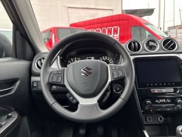 Bild 14 Suzuki Vitara Comfort Hybrid 1.4 Allgrip Navi LED Apple