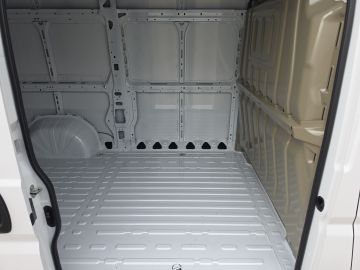 Bild 10 Opel Movano Kasten 35 L2H2 140 AHK Navi ACC Apple Car