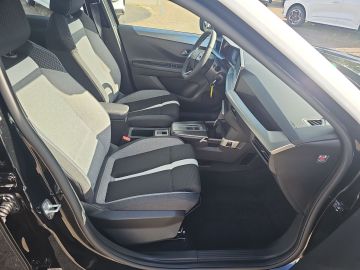 Bild 13 Opel Frontera Edition 1.2 81 kW Navi Digitales Cockpi