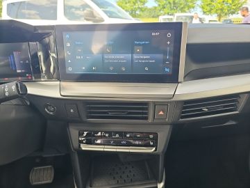 Bild 12 Opel Frontera Ultimate Navi Digitales Cockpit LED App