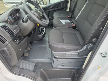 Bild 9 Opel Movano Kasten 35 L2H2 140 AHK Navi ACC Apple Car