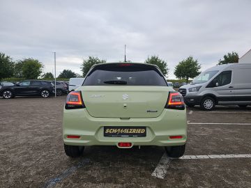 Bild 4 Suzuki Swift Comfort CVT Navi LED Apple CarPlay Android