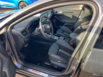 Bild 9 Ford Focus Turnier ST X kostenlose Fahrzeuglieferung