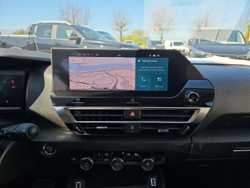 Bild 12 Citroën C4 Max HUD Navi Digitales Cockpit LED ACC Apple