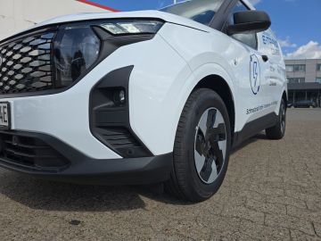 Bild 7 Ford Transit Courier -e BEV Trend Klimaautom LenkradH