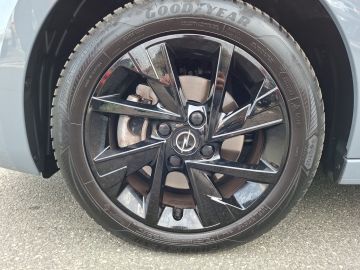 Bild 16 Opel Corsa F GS LED Apple CarPlay Android Auto Musiks