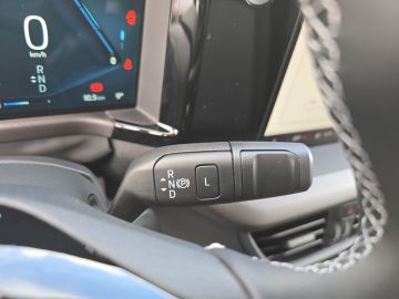 Bild 15 Ford Transit Courier BEV Trend Apple CarPlay Android