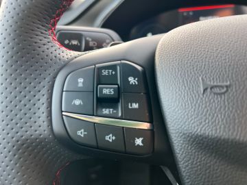 Bild 16 Ford Focus Turnier ST X kostenlose Fahrzeuglieferung