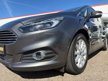 Bild 7 Ford S-Max Titanium Navi Memory Sitze Soundsystem LED