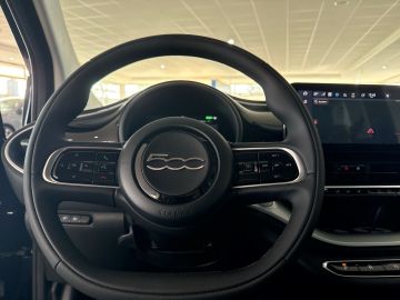 Bild 14 Fiat 500e Icon Navi Memory Sitze Apple CarPlay Androi