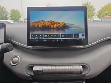 Bild 12 BYD Dolphin Surf Boost Navi Leder Digitales Cockpit