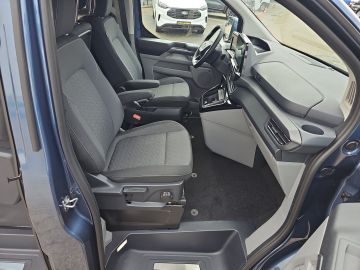 Bild 13 Ford Tourneo Custom 320 L1 Titanium FWD Navi B & O L