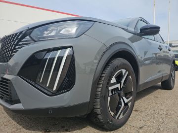 Bild 7 Peugeot 2008 Allure LED Apple CarPlay Android Auto Klima