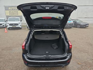 Bild 8 Ford Focus Turnier Titanium X MHEV AHK-abnehmbar Navi