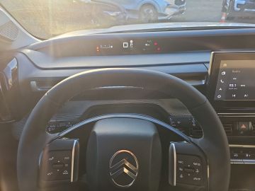 Bild 17 Citroën C3 Aircross Hybrid 145 MAX HUD Navi Digitales Co