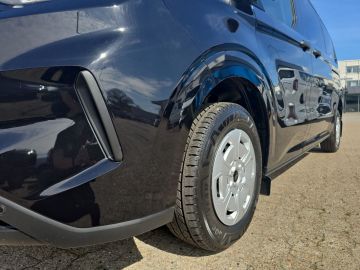 Bild 7 Ford Transit Custom Kombi 320 L2 FWD Trend AHK Klimaa