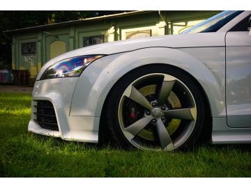 Bild 2 Audi TT RS Plus Coupe 2.5 TFSI quattro KOMMISSIONSFAH