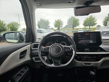 Bild 14 Suzuki Swift Comfort CVT Navi LED Apple CarPlay Android