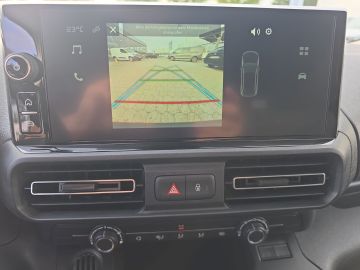 Bild 12 Citroën Berlingo Kasten L1H1 M LED DAB Fernlichtass. Ver