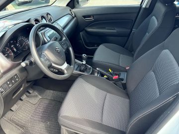Bild 9 Suzuki Vitara Club 1.4 Mild Hybrid Navi LED Apple CarPl