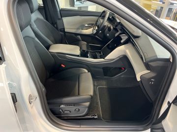 Bild 13 Ford Explorer RWD HUD Navi Leder Memory Sitze Soundsy