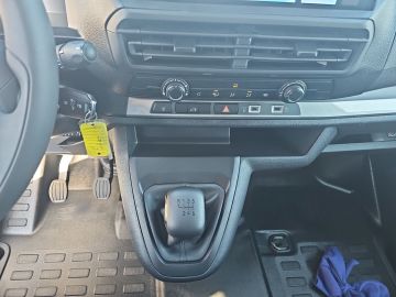 Bild 15 Opel Vivaro Kasten Basis M Digitales Cockpit Apple Ca